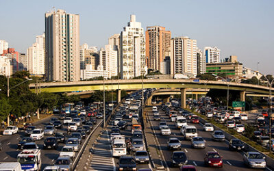 Rio e São Paulo estão na lista das cidades mais congestionadas do mundo